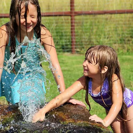 Muellers Hof Ferienwohnung/pension Emmerthal